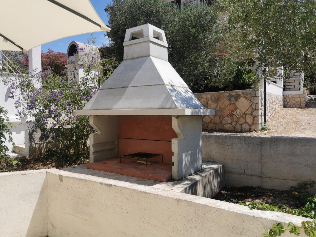 Apartmani Kronjac Milna  Dış mekan fotoğraf