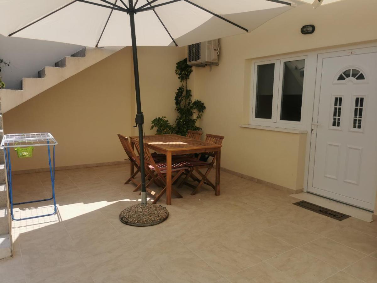 Apartmani Kronjac Milna  Dış mekan fotoğraf