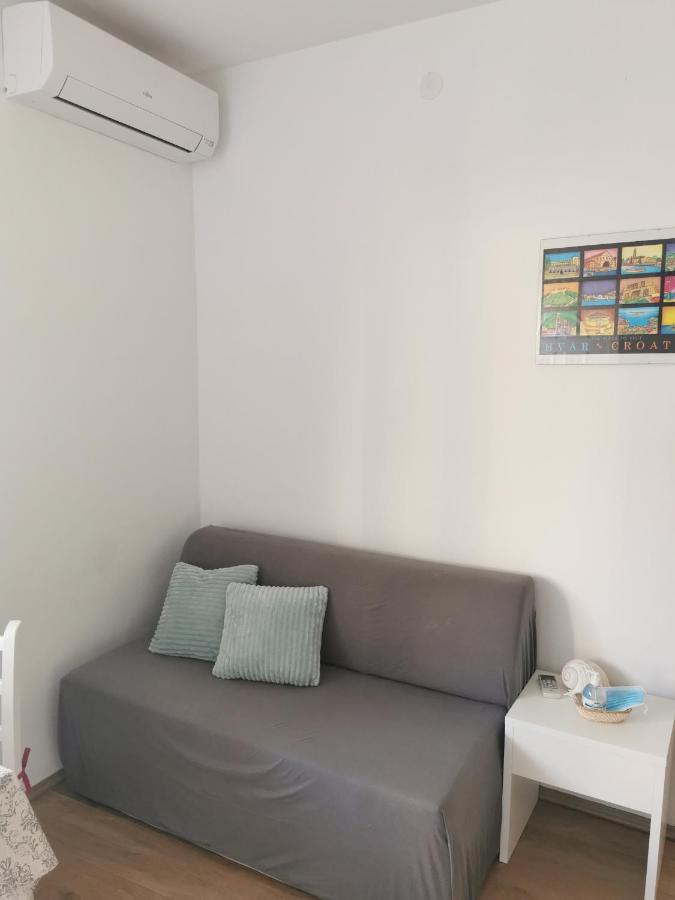 Apartmani Kronjac Milna  Dış mekan fotoğraf